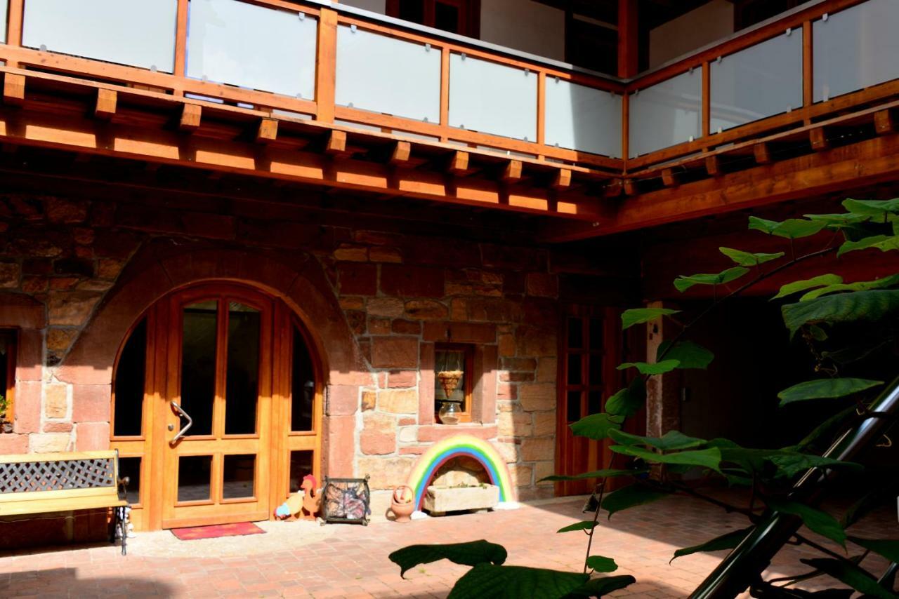 Gaestehaus Ehrhardt 施伟根-莱齐腾巴赫 外观 照片