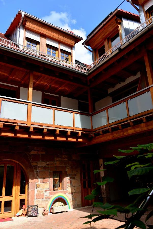Gaestehaus Ehrhardt 施伟根-莱齐腾巴赫 外观 照片